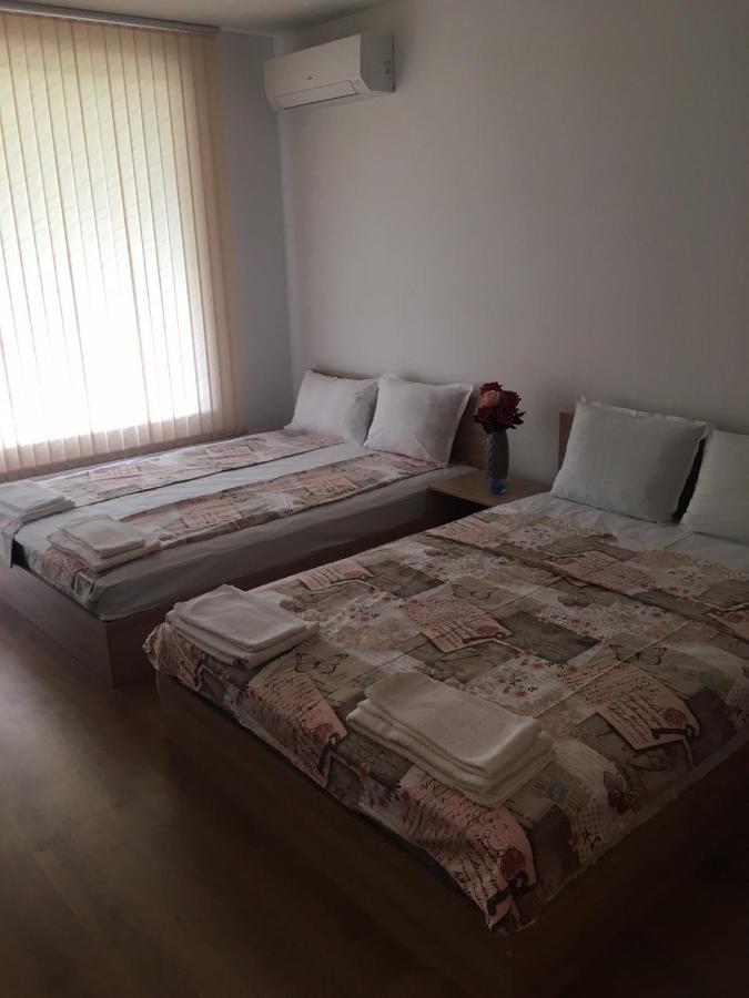 רבדה Villa Rossa Apartments מראה חיצוני תמונה