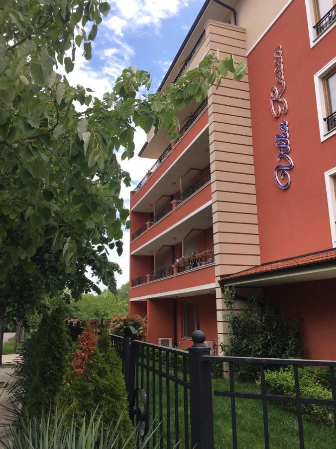 רבדה Villa Rossa Apartments מראה חיצוני תמונה