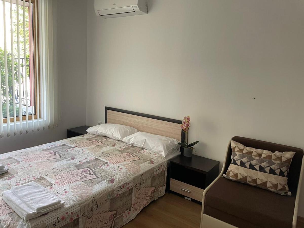 רבדה Villa Rossa Apartments מראה חיצוני תמונה